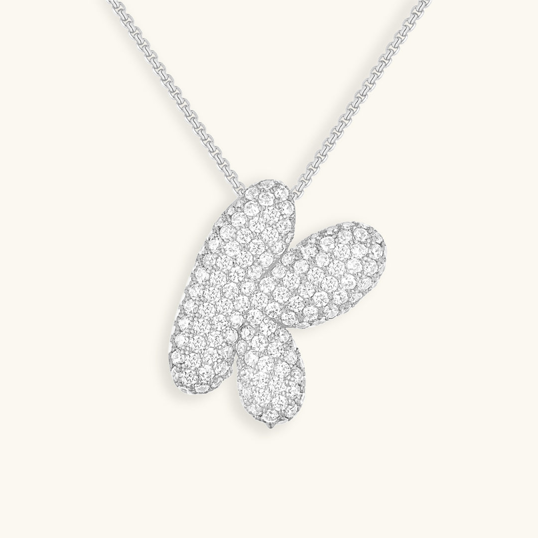 Collier Esme - Initiale en forme de bulle avec diamant — conçu pour inspirer votre style de vie.