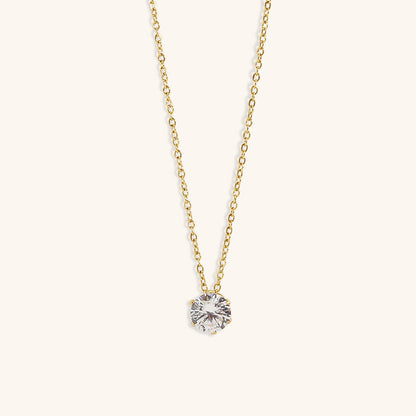 Collier Gail en or et diamants — parfait pour celles qui privilégient le confort et le design.