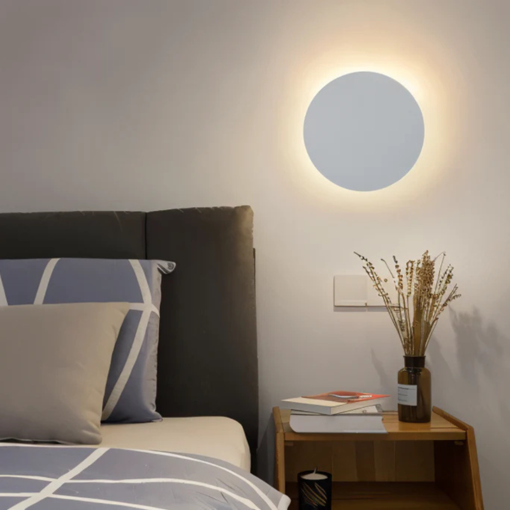 Applique murale LED ronde à faible consommation d'énergie pour espaces intérieurs modernes