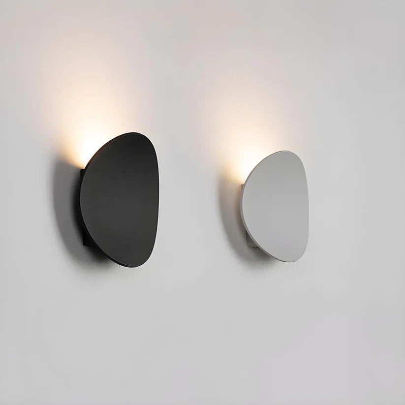 Curved Metal Disc LED Wall Lamp | Modern Indoor Lighting Fixture
