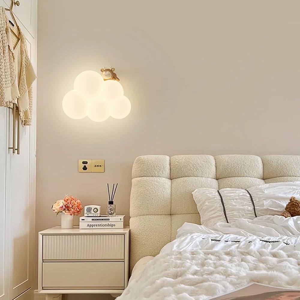 Veilleuse nuage LED pour enfants, idéale pour décorer la chambre d'enfant.
