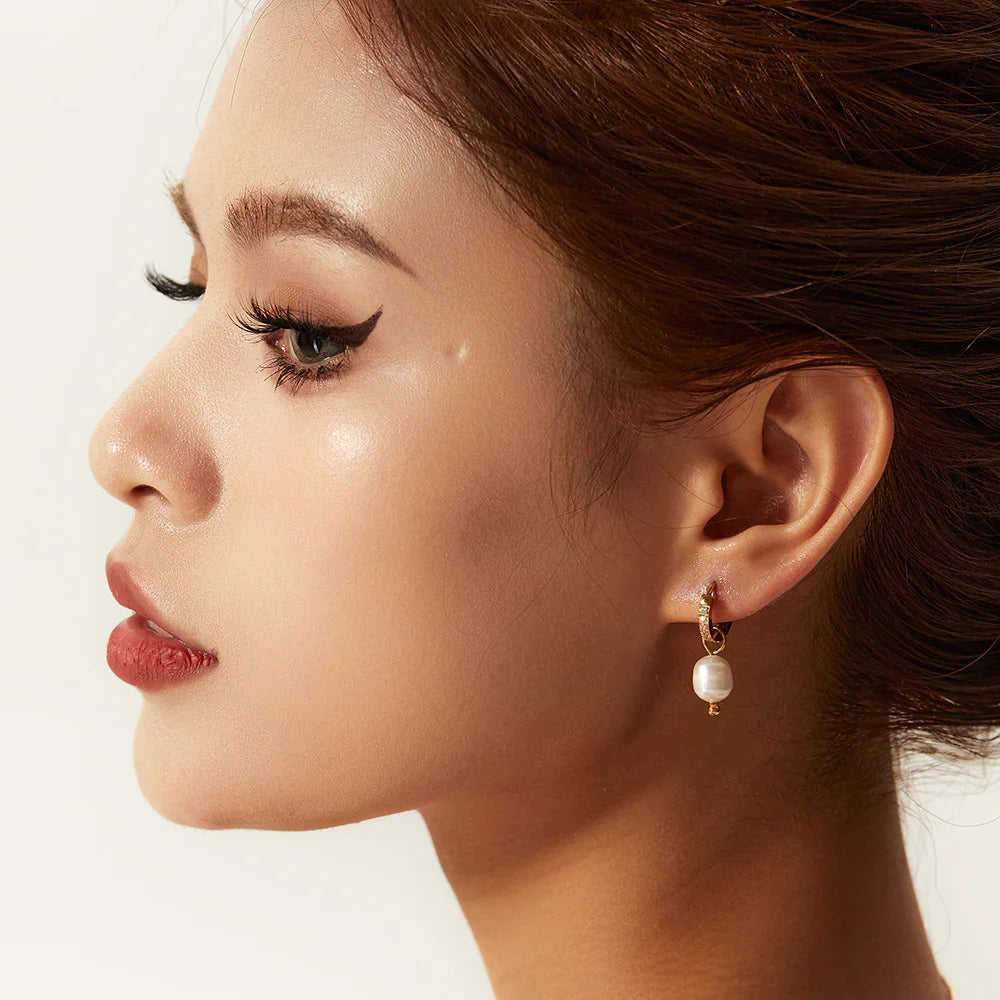Ottilie - Pearl Earrings — perfect for those who value comfort and design.