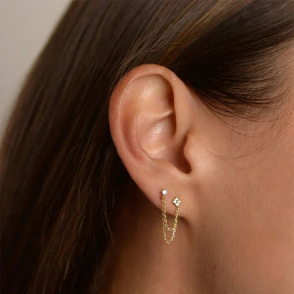 Boucles d'oreilles Imogen - Chaîne à clous — une touche de charme moderne pour votre espace.