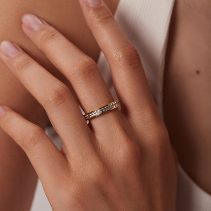 Alleria - Gold Diamond Ring — bringing modern charm to your space.