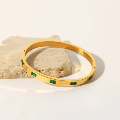 Bracelet Eleanor - Diamants rectangulaires — conçu pour une qualité au quotidien.