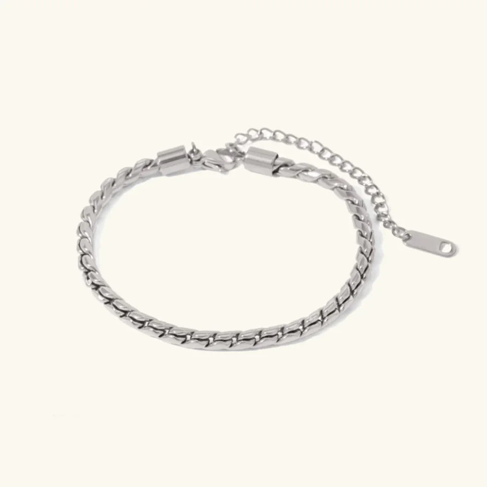 Bracelet Kirsten - Chaîne ronde — parfait pour celles qui privilégient le confort et le design.