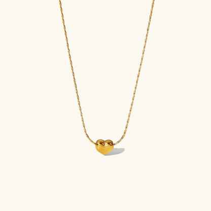 Collier Irene - Cœur en or — apporte une touche de charme moderne à votre espace.