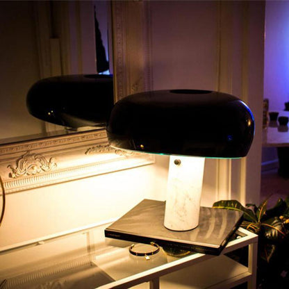 Lampe de table élégante en marbre pour chambre, salon et bureau