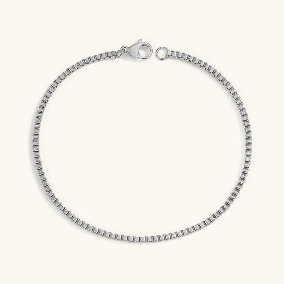 Caroline - Slim Chain Bracelet — made with care and attention to detail.