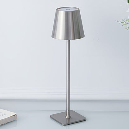 Lampe de table tactile rechargeable à intensité variable pour une utilisation intérieure et extérieure