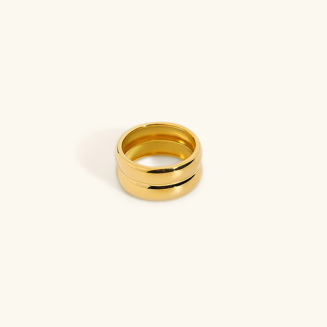 Zelle - Smooth Layered Ring — perfect for those who value comfort and design.
