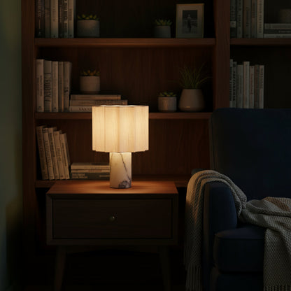 Lampe de table Mirna en marbre
