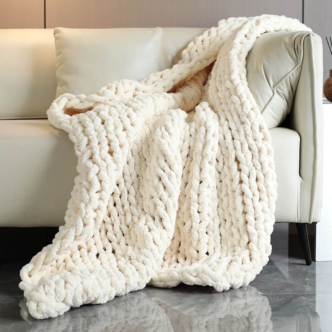 Cozy Chunky Knit Throw Blanket for Home Decor and Warmth