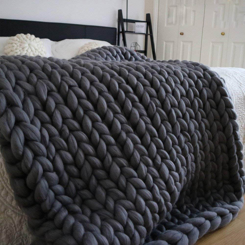 Cozy Chunky Knit Throw Blanket for Home Decor and Warmth