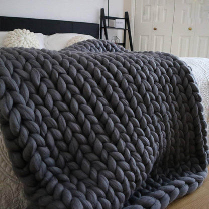 Cozy Chunky Knit Throw Blanket for Home Decor and Warmth