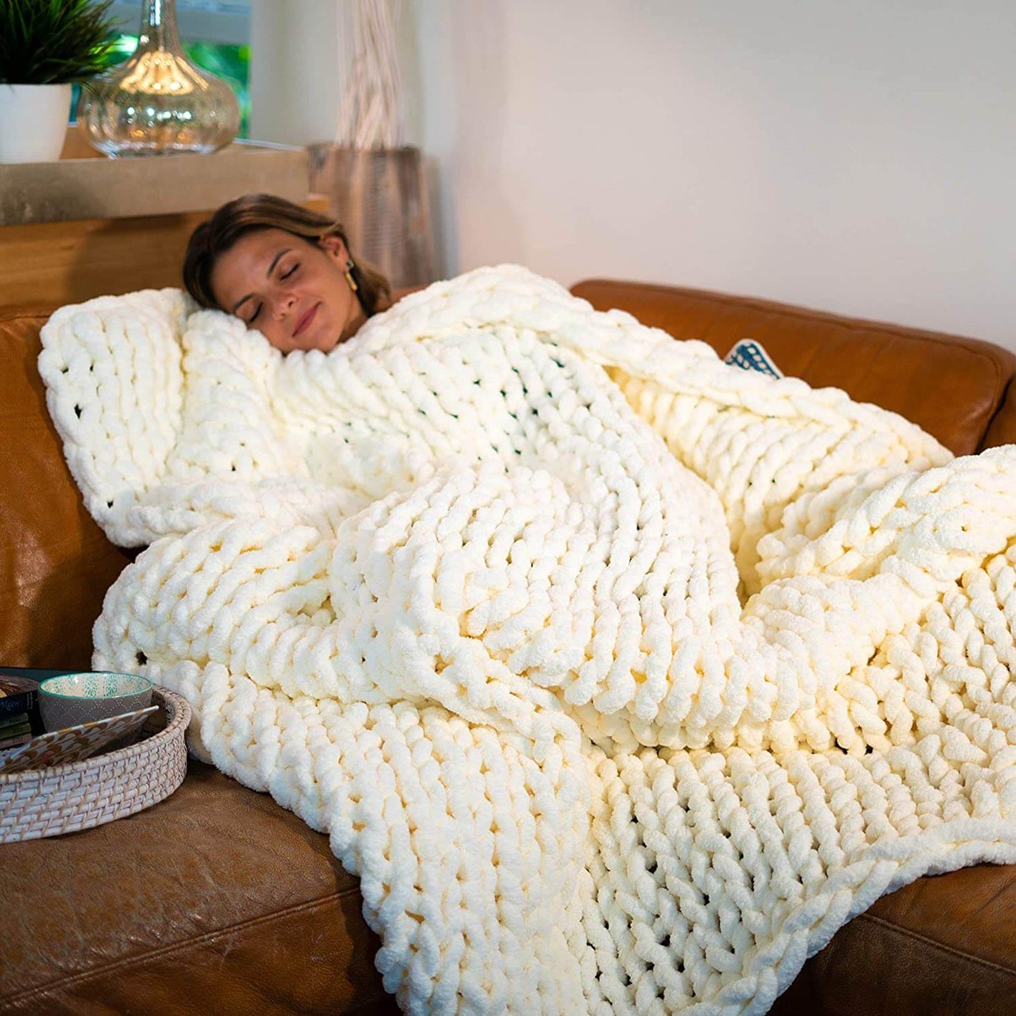 Cozy Chunky Knit Throw Blanket for Home Decor and Warmth