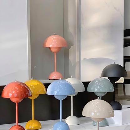 Lampe de table LED scandinave à intensité variable et à économie d'énergie pour la décoration intérieure