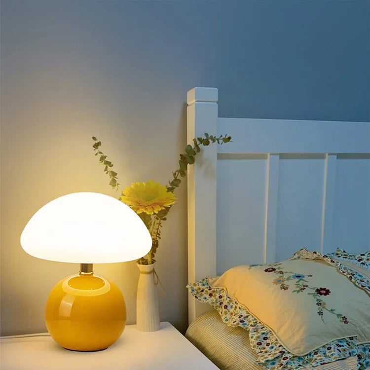Adjustable Retro Mushroom Table Lamp - Warm Minimalist Lighting