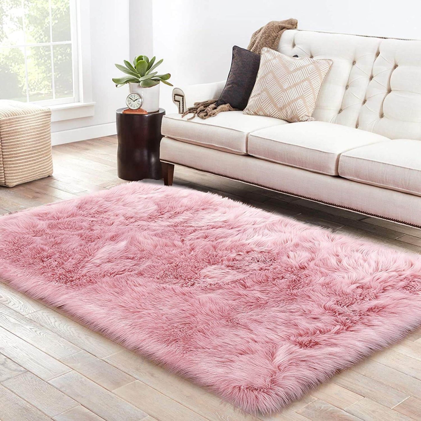 Tapis doux en fausse fourrure de mouton - Décoration moelleuse pour chambre et salon