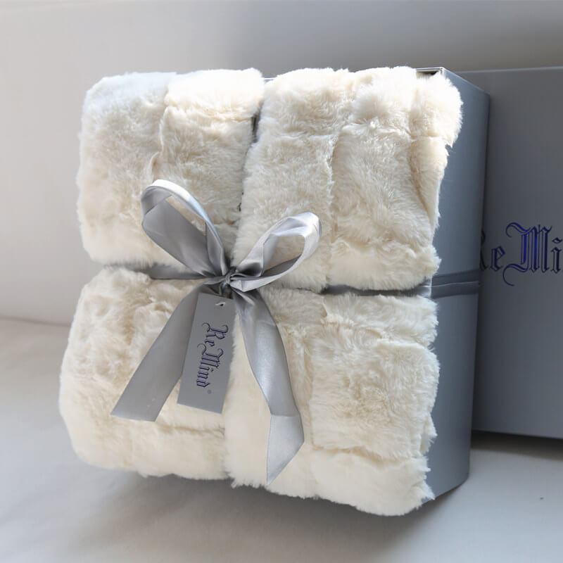 Plaid en fausse fourrure de luxe - Couverture douce et confortable (127 x 152 cm)