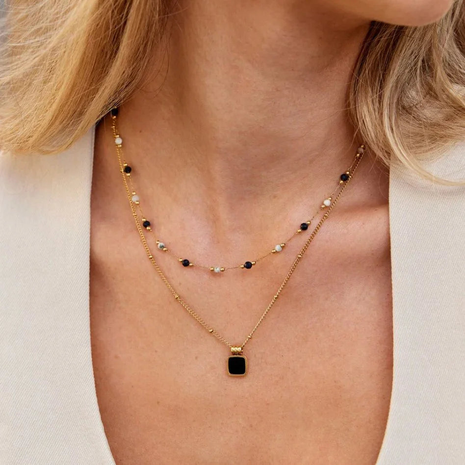 Cora - Black Shell Pendant Necklace — crafted for everyday quality.