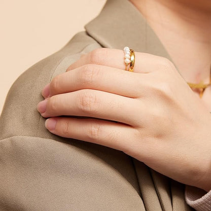 Bague Magnolia en or et perle d'eau douce — conçue pour une qualité au quotidien.