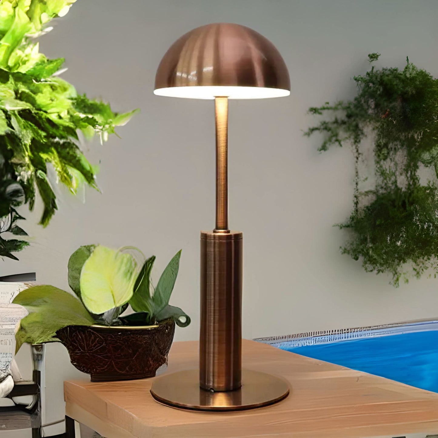 Warm Cordless Table Lamp - Rechargeable LED Indoor Lighting