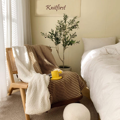 Couverture en laine sherpa à grosse maille douce pour une décoration intérieure confortable