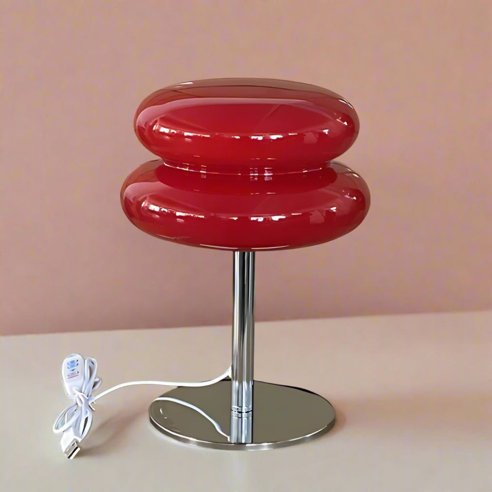 Dreifarbige mittelalterliche Tischlampe - Stilvolle Wohndekoration für das Wohnzimmer