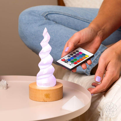 Lampe de nuit en sélénite à flamme - Lumière cristalline de guérison pour la décoration intérieure et la méditation