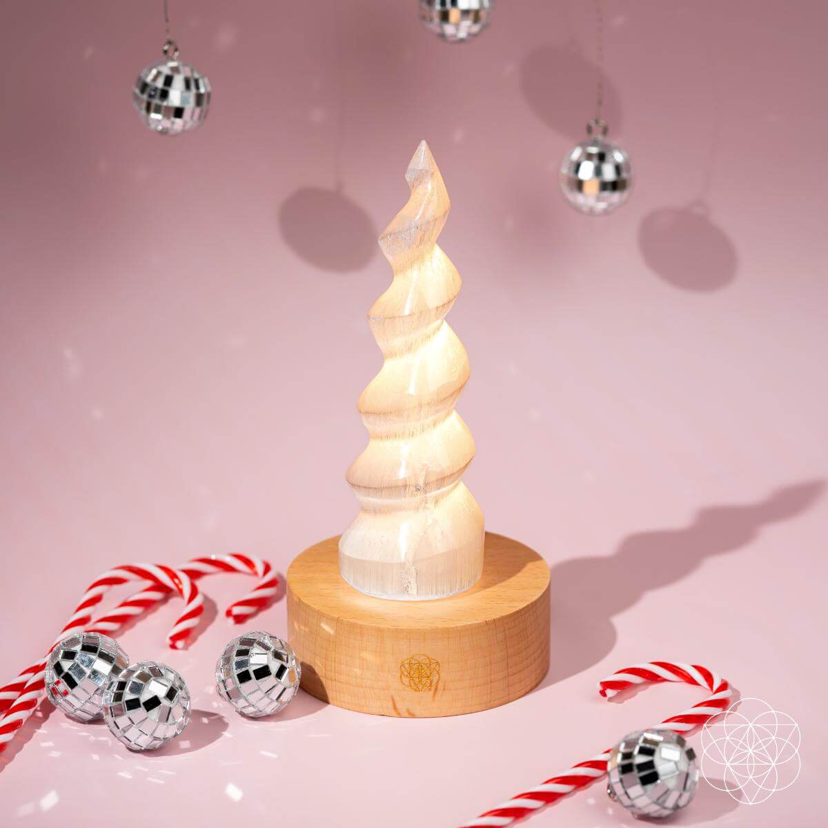 Lampe de nuit en sélénite à flamme - Lumière cristalline de guérison pour la décoration intérieure et la méditation